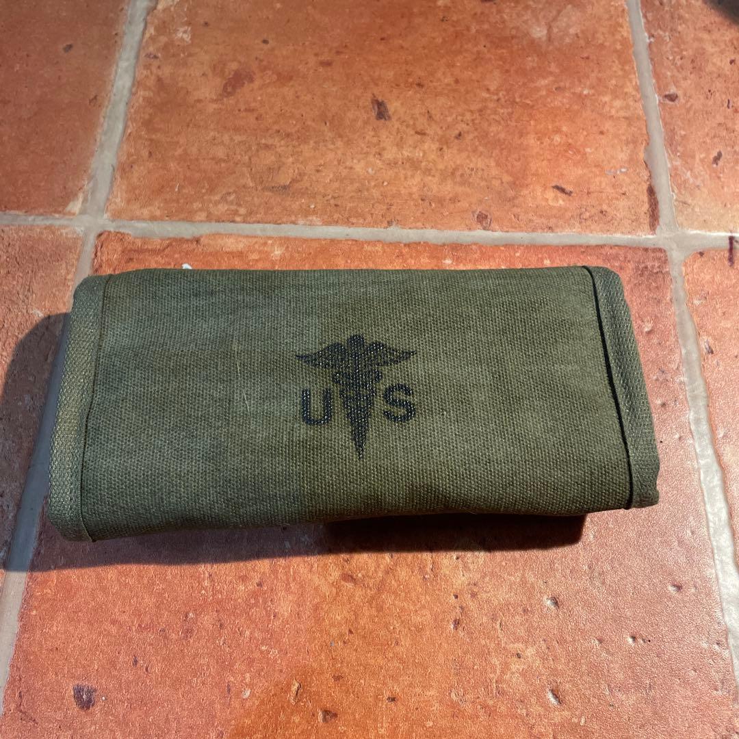U.S. 医療シンボル ポーチ オリーブ　デッドストック