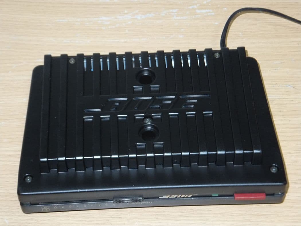 BOSE ステレオパワーアンプ　1705ii