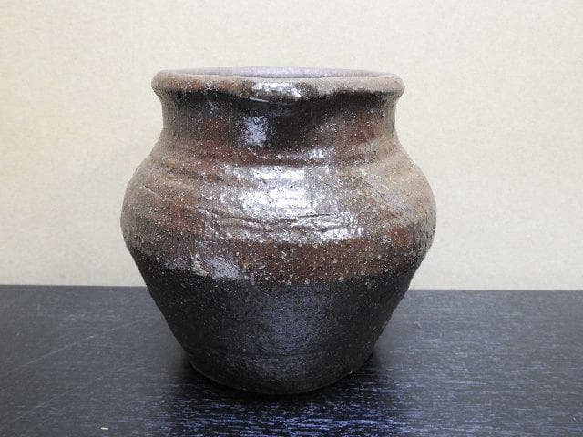 越前？常滑？おはぐろ壺　MA１７６