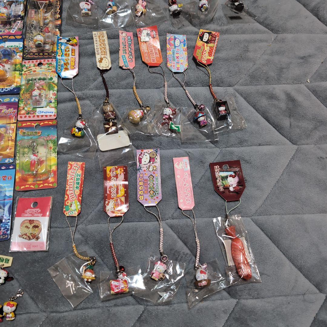ご当地キティ ストラップ７７点まとめ売り　レア品多数