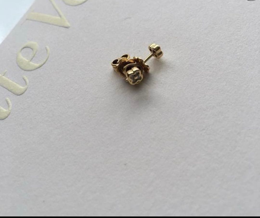 ポンテヴェキオ　お花　ピアス　ダイヤ　18k