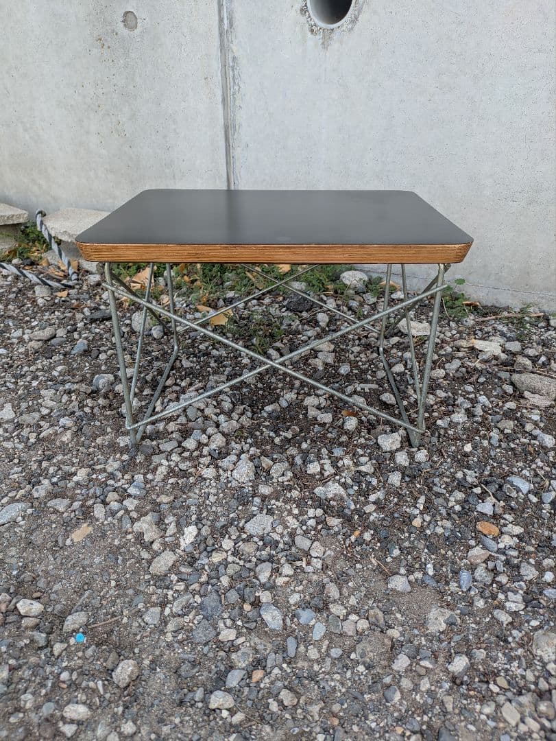 HermanMiller / ハーマンミラー　イームズ ワイヤーベーステーブル