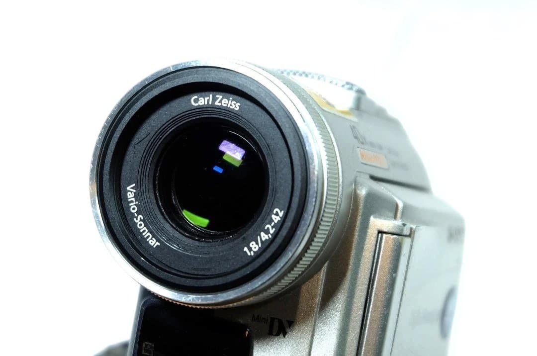 SONY miniDV DCR-PC100 ビデオカメラ本体付属品 [動作品]