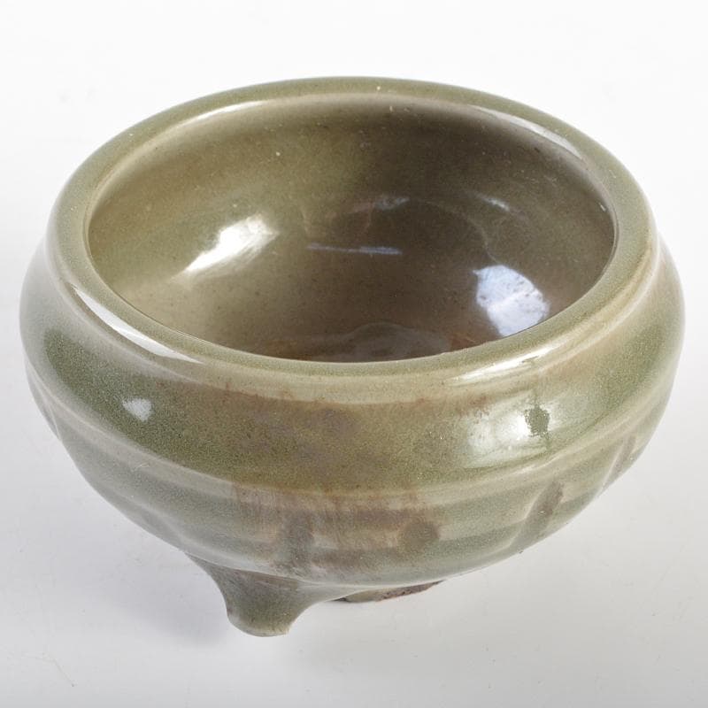 中国　龍泉窯青磁　刻線文　三足香炉　C　R6858E