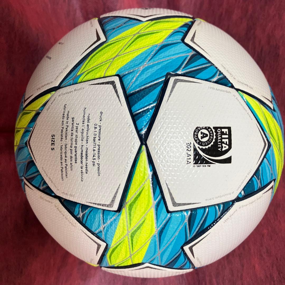 adidas チャンピオンズリーグファイナル2012 サッカーボール