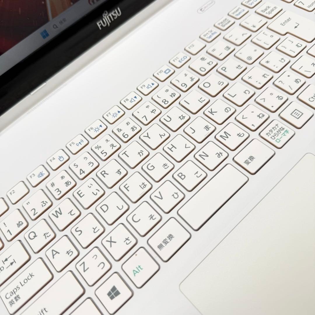 超美品 富士通ノートパソコン i7 タッチパネル 16GB 新品SSD1TB