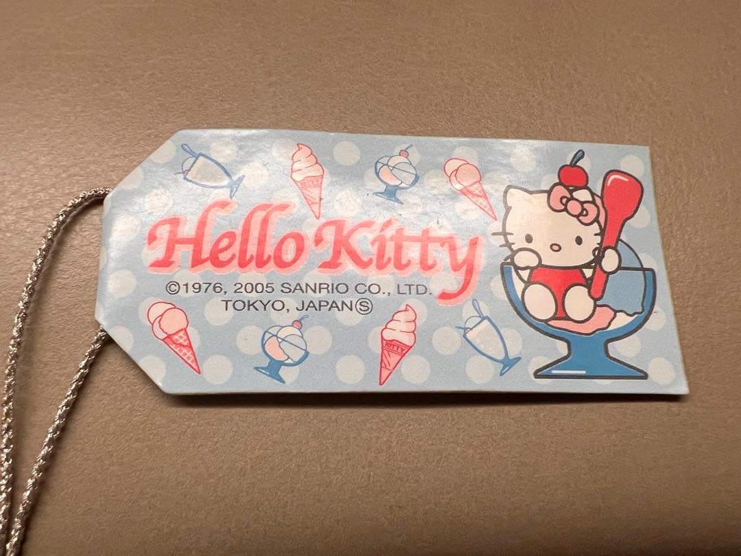 年末限定お値下げ【ご当地キティ】クリームソーダ　根付け　ストラップ