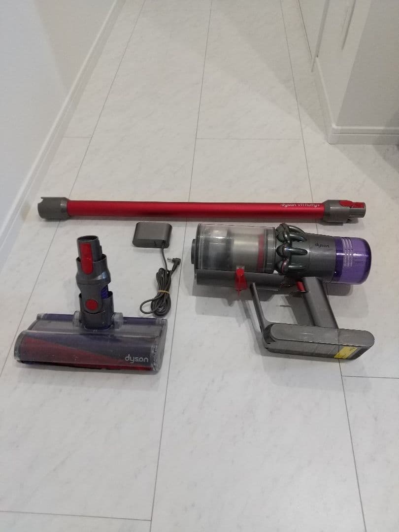 完動品 ダイソン V11 SV14 本体&付属品 送料無料
