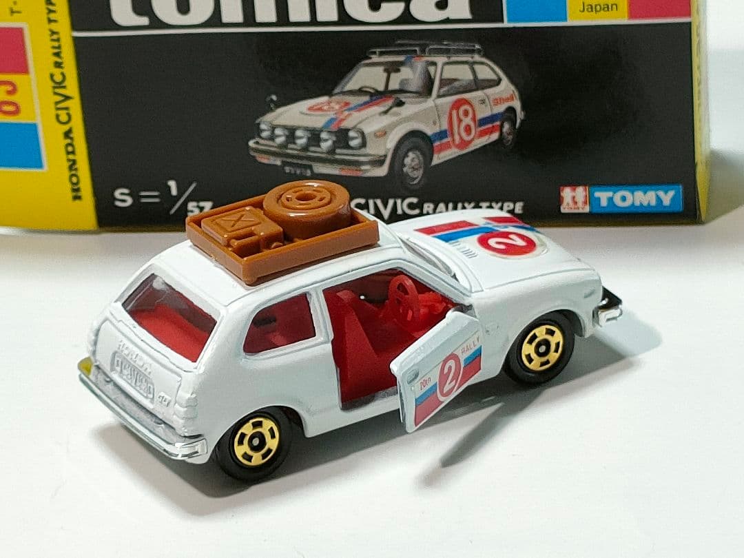黒箱トミカ 83　ホンダシビックGLラリータイプ　美品　日本製　デッドストック