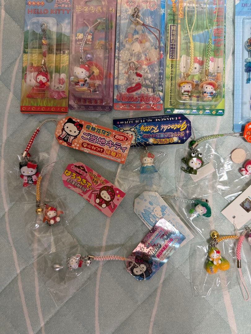 ご当地ハローキティ　まとめ売り