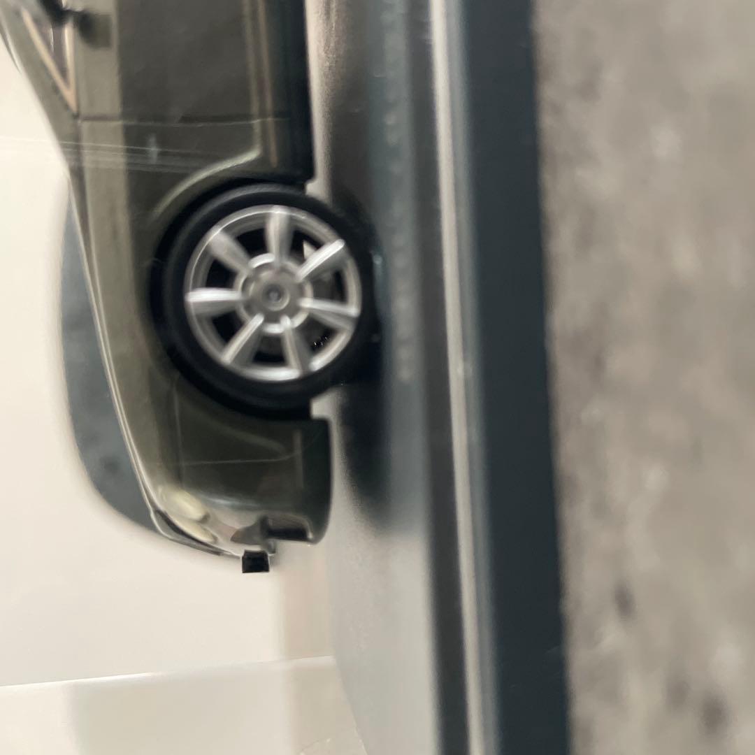 ベントレー コンチネンタル フライング スター ミニカー1/43 Bentley