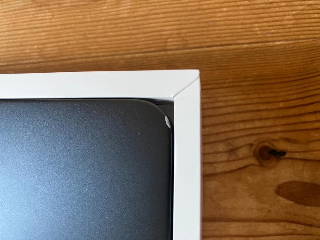 MacBook本体 Apple MacBook Air M2 16GB 256GB