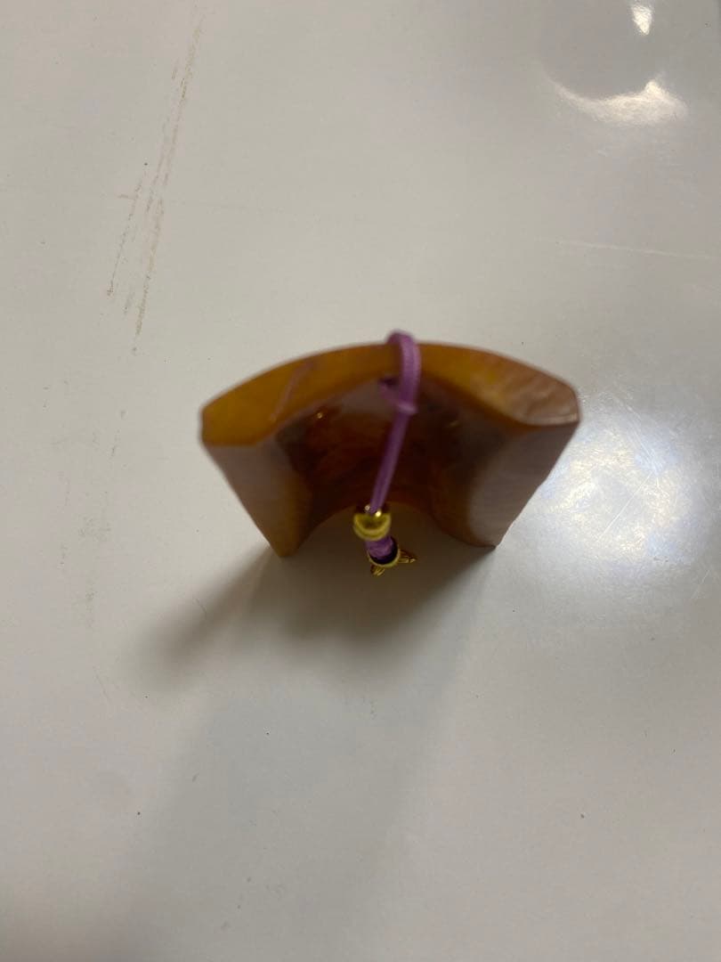 根付 時代物　材質不明 骨？ウニコール？ 鯨牙？セイウチ牙？送料無料