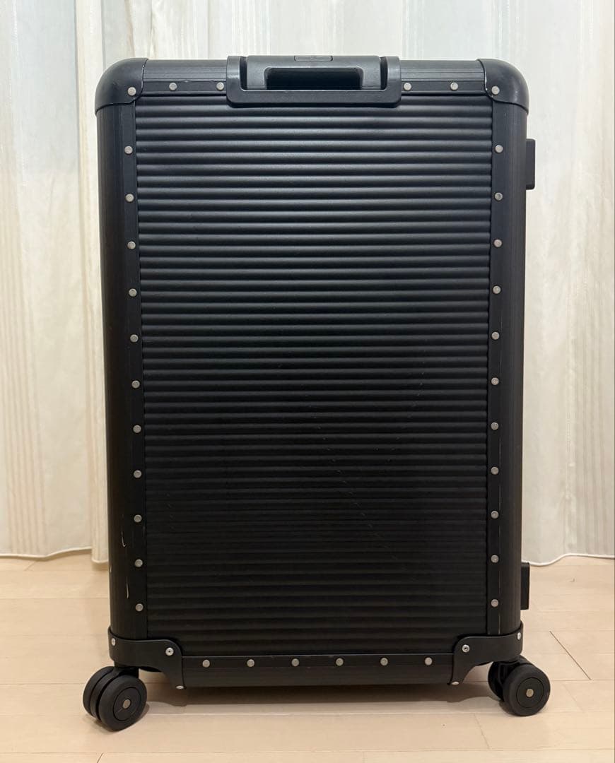 バッグ FPM BANK SPINNER 76