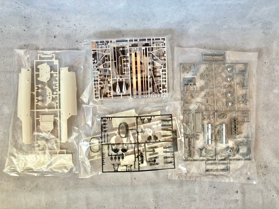 タミヤ TAMIYA ホンダRA273 1/12プラモデル