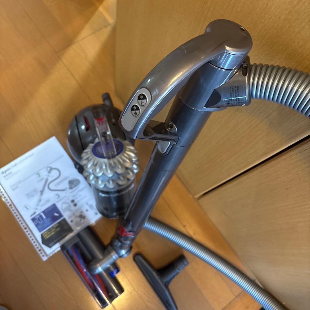 Dyson DC63 キャニスター掃除機　 分解清掃済み