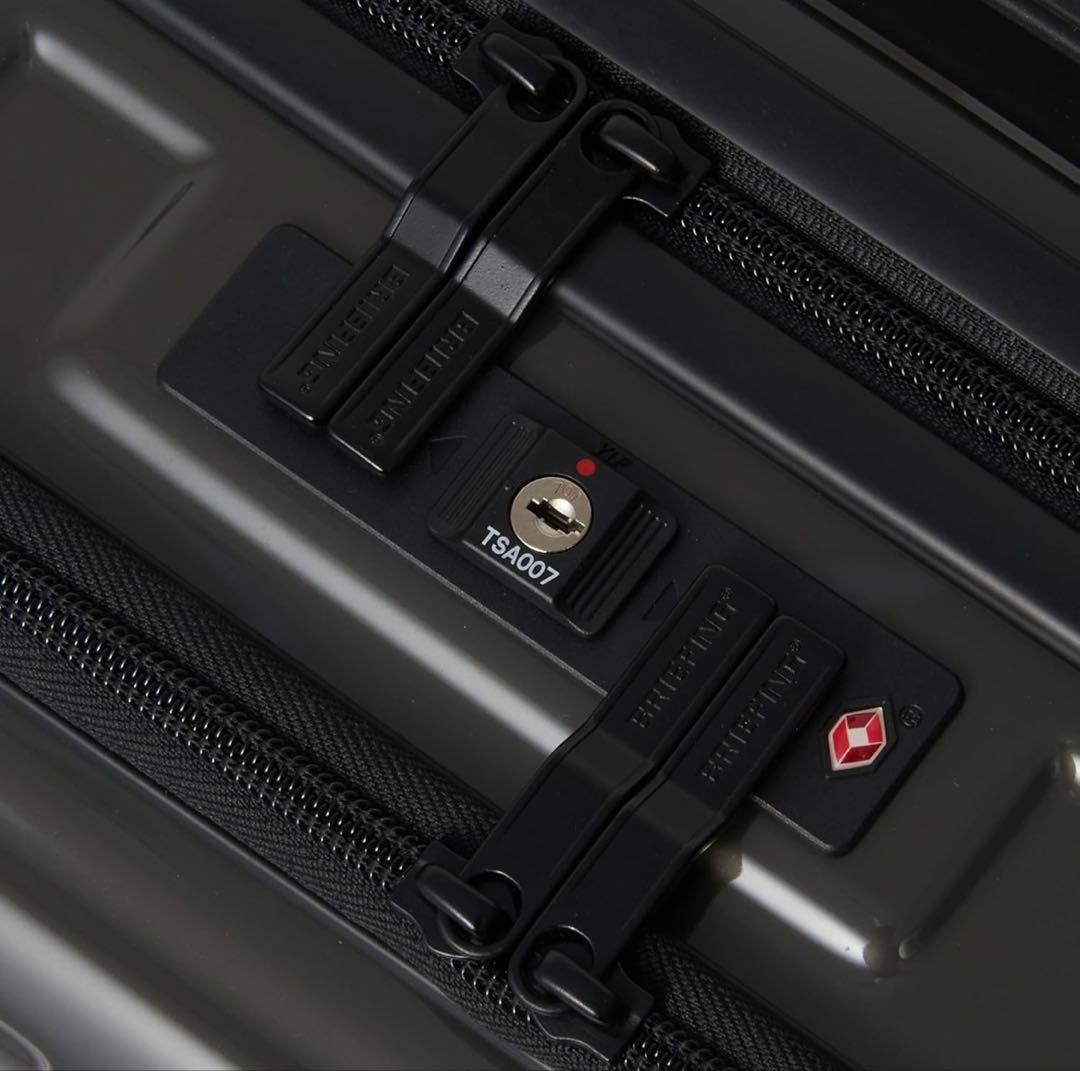 新品未開封 ブリーフィングスーツケース H-60F SD メンズ スティール