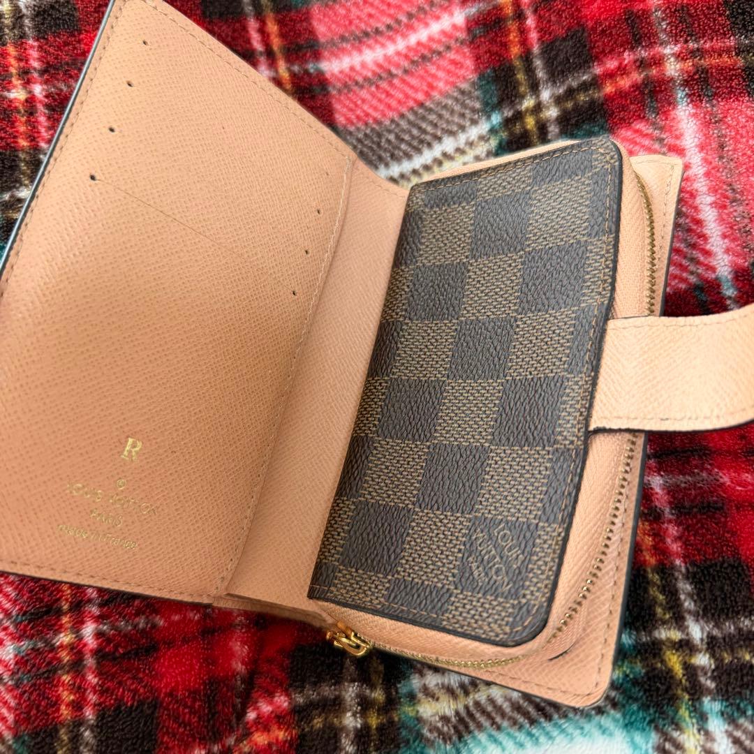 ルイ・ヴィトン ポルトフォイユ・ジュリエット ダミエ・エベヌ クレーム