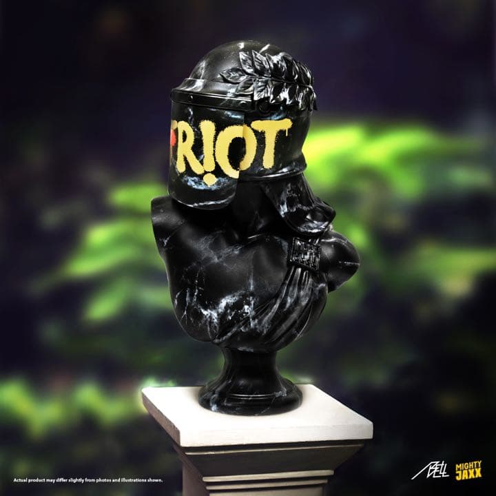 愛国者　パトリオット（ザ・レガシー）フィギュア　アートトイ　スタチュー　ブラック