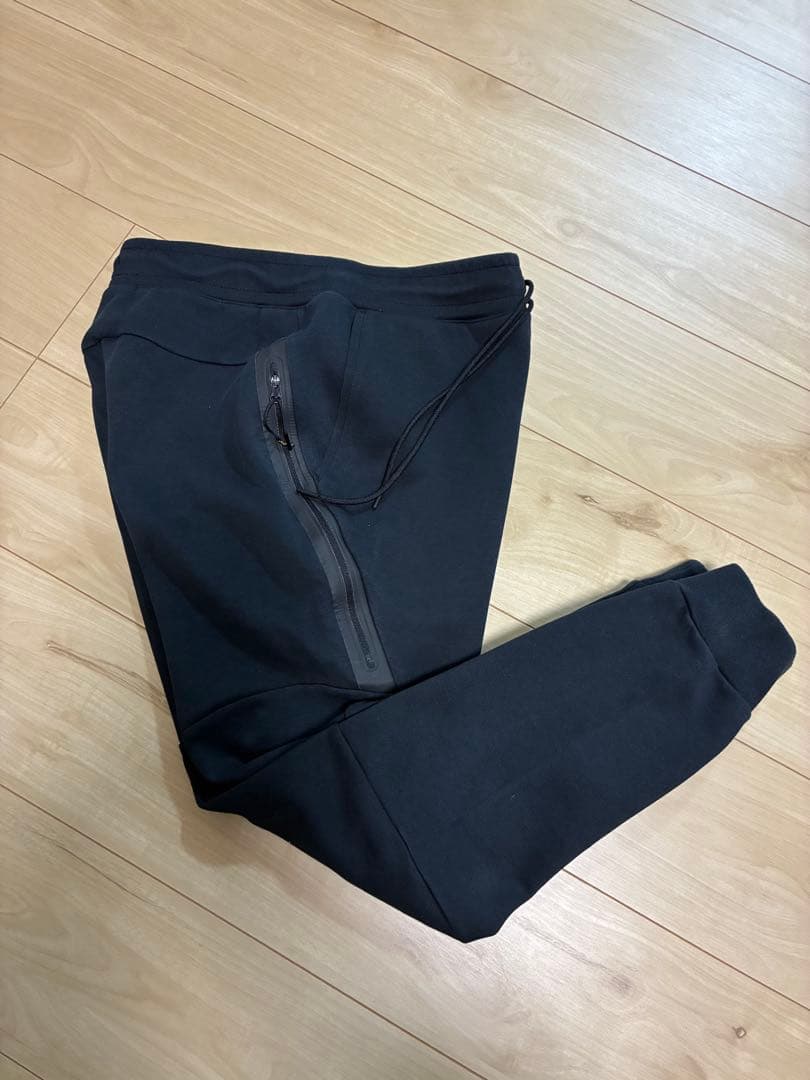 ナイキテックフリース　セットアップ　上下　ブラック　Sサイズ　国内正規品