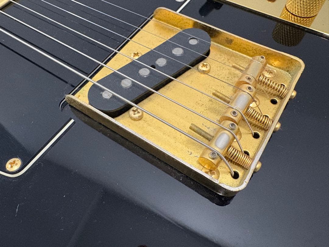 フェンダーJapan テレキャスター ブラック/ゴールドパーツ（97年頃）