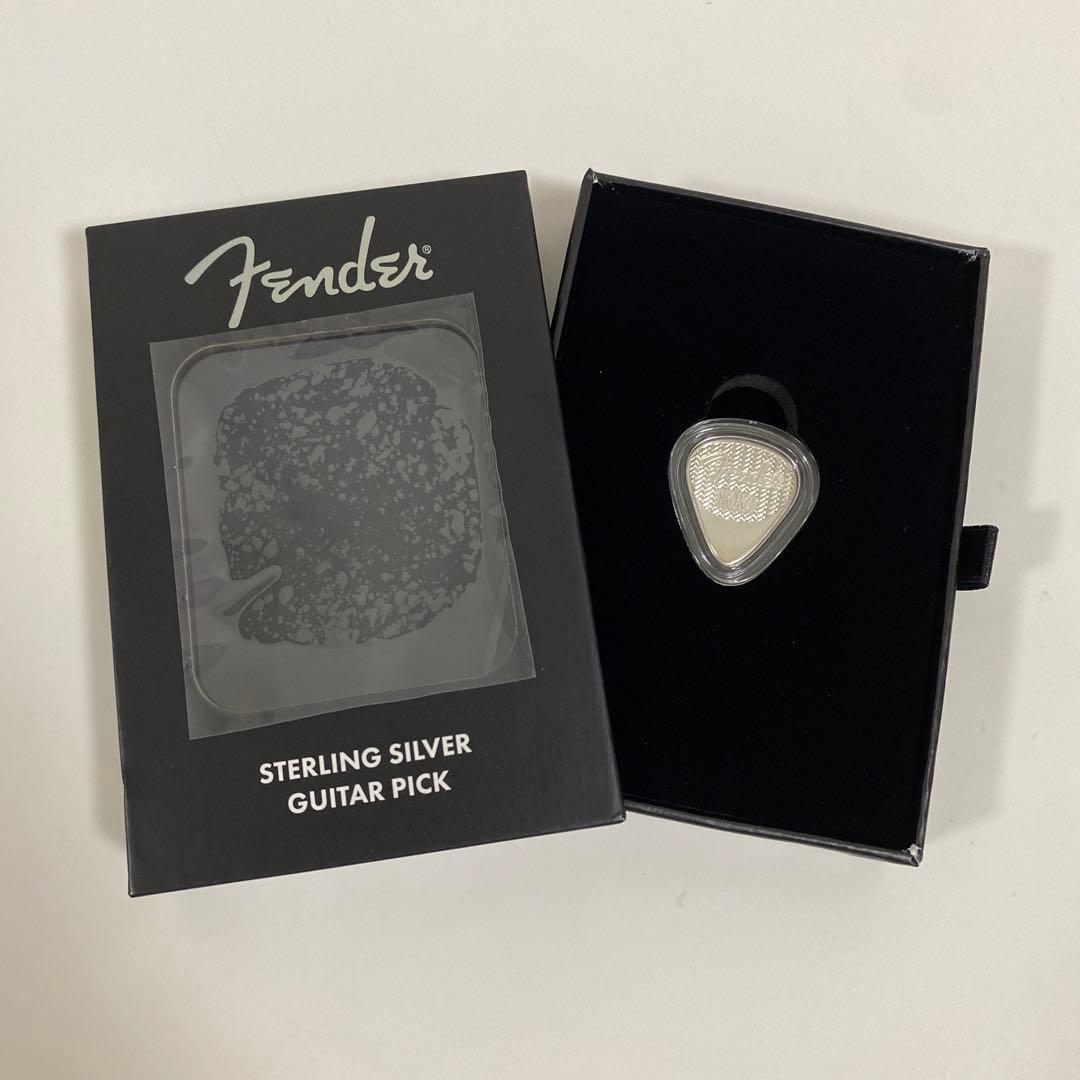 Fender STERLING SILVER GUITAR PICK超希少限定品