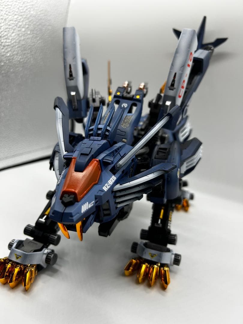 ゾイド　コトブキヤ　HMM ブレードライガーAB バン仕様風　メッキパーツ使用