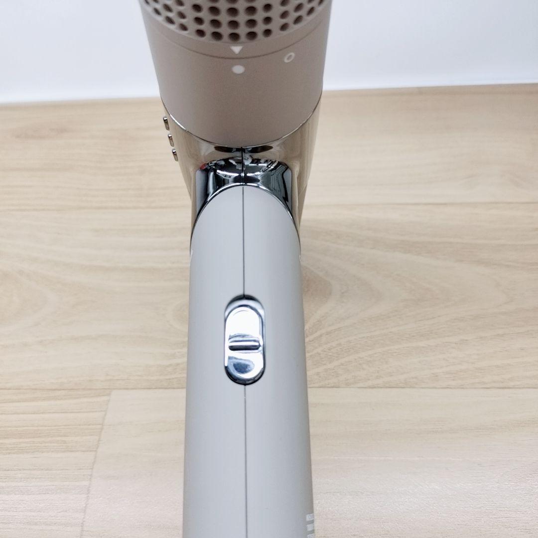 新品同様⚡️KINUJO 絹女 ドライヤー キヌジョ