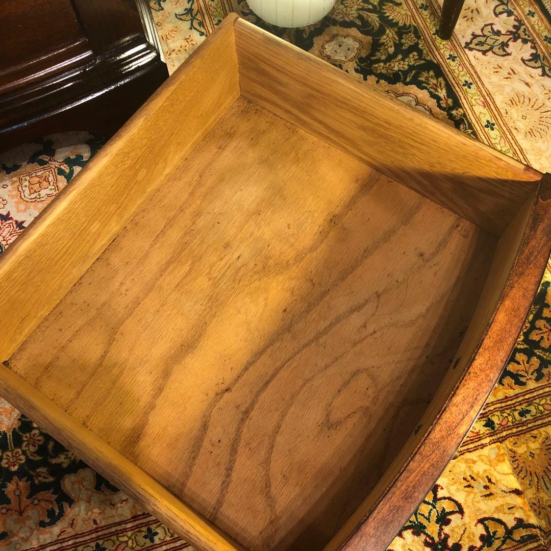 ヴィンテージ US アンティーク　３段　コンパクト　アクセント　キャビネット