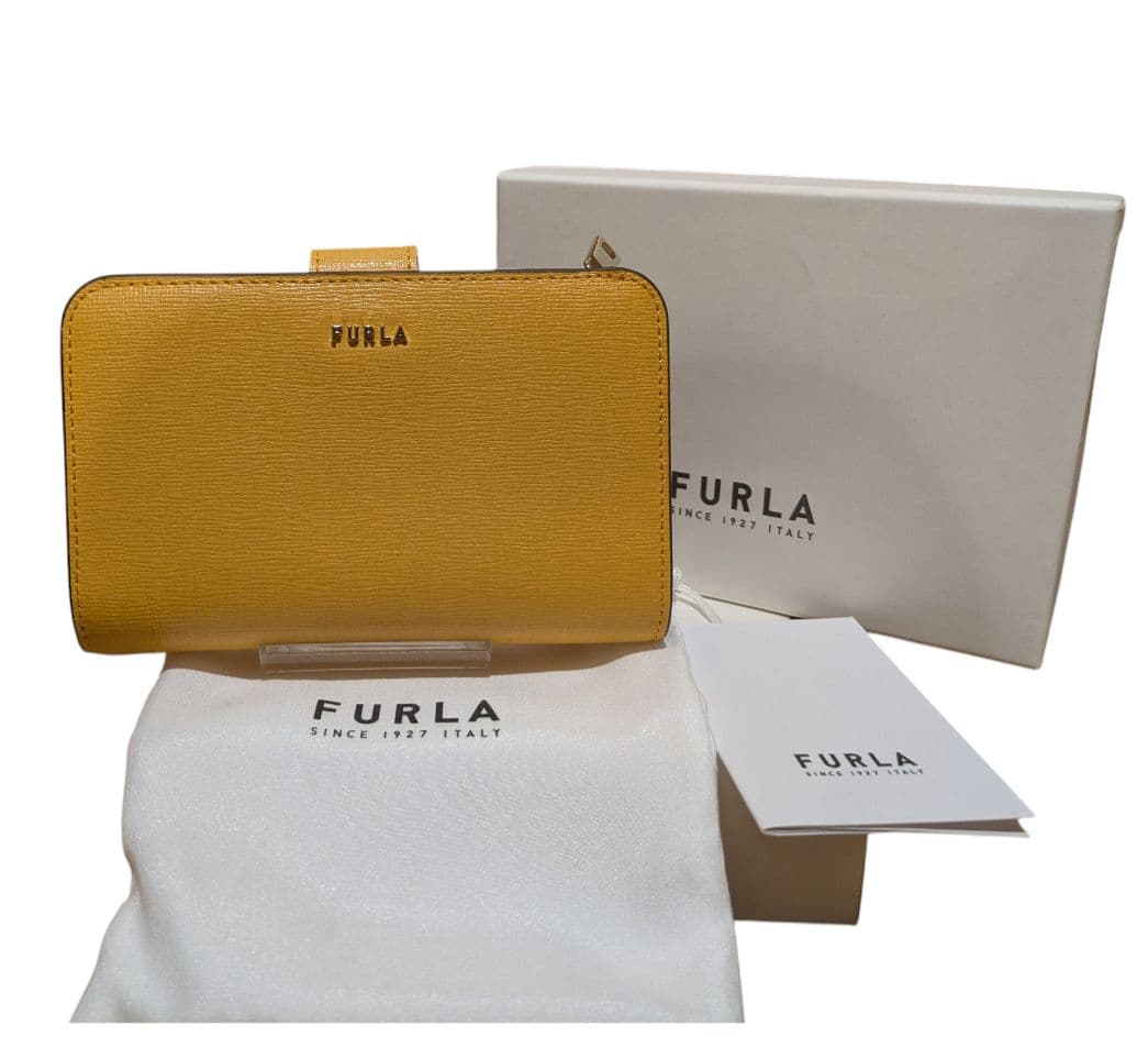 【新品未使用】 FURLA フルラ BABYLON(バビロン) M コンパクト黄