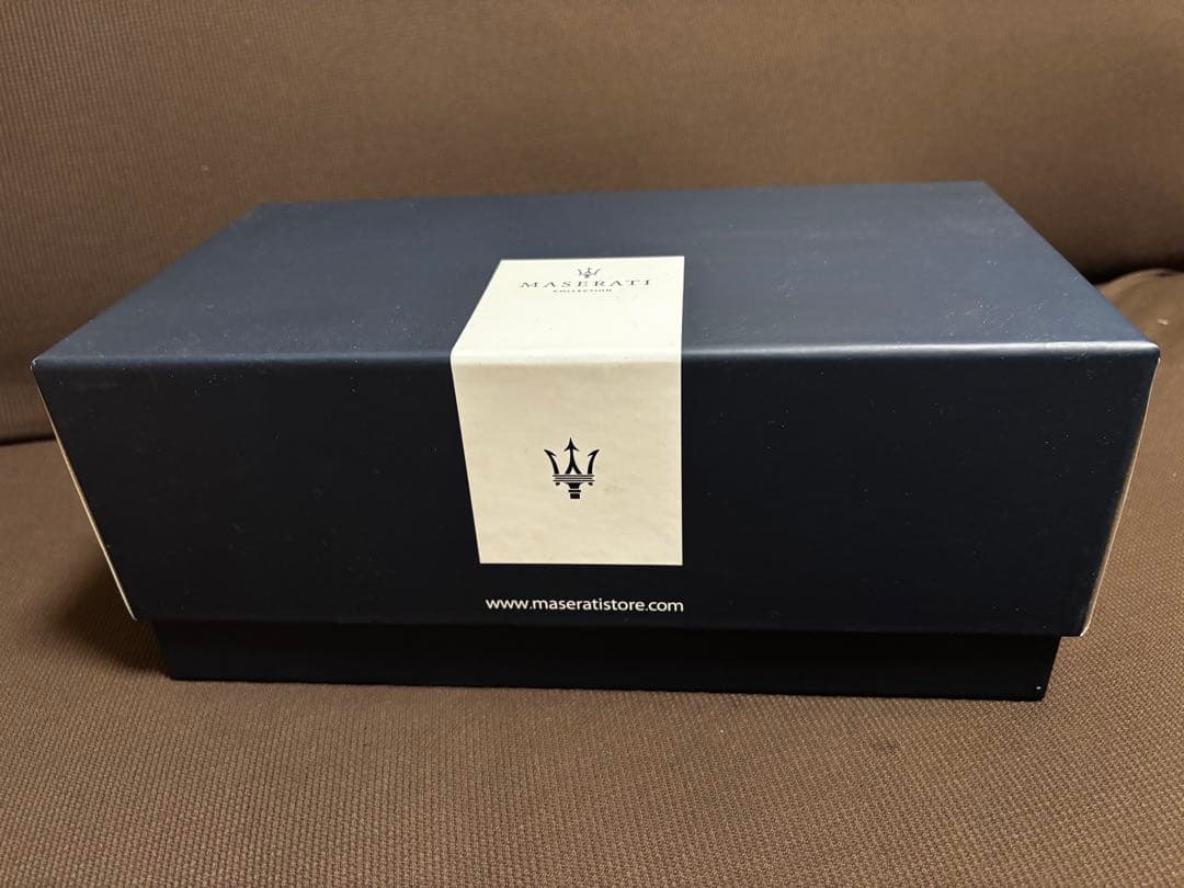 処分SALE!マセラティレヴァンテ1/18LimitedEdition39/50