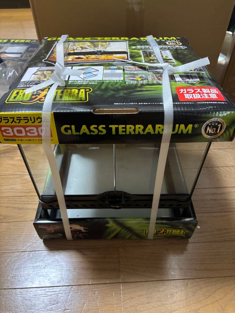 エキゾテラ グラステラリウム 3030 爬虫類飼育用ケージ パネルウォーマー付
