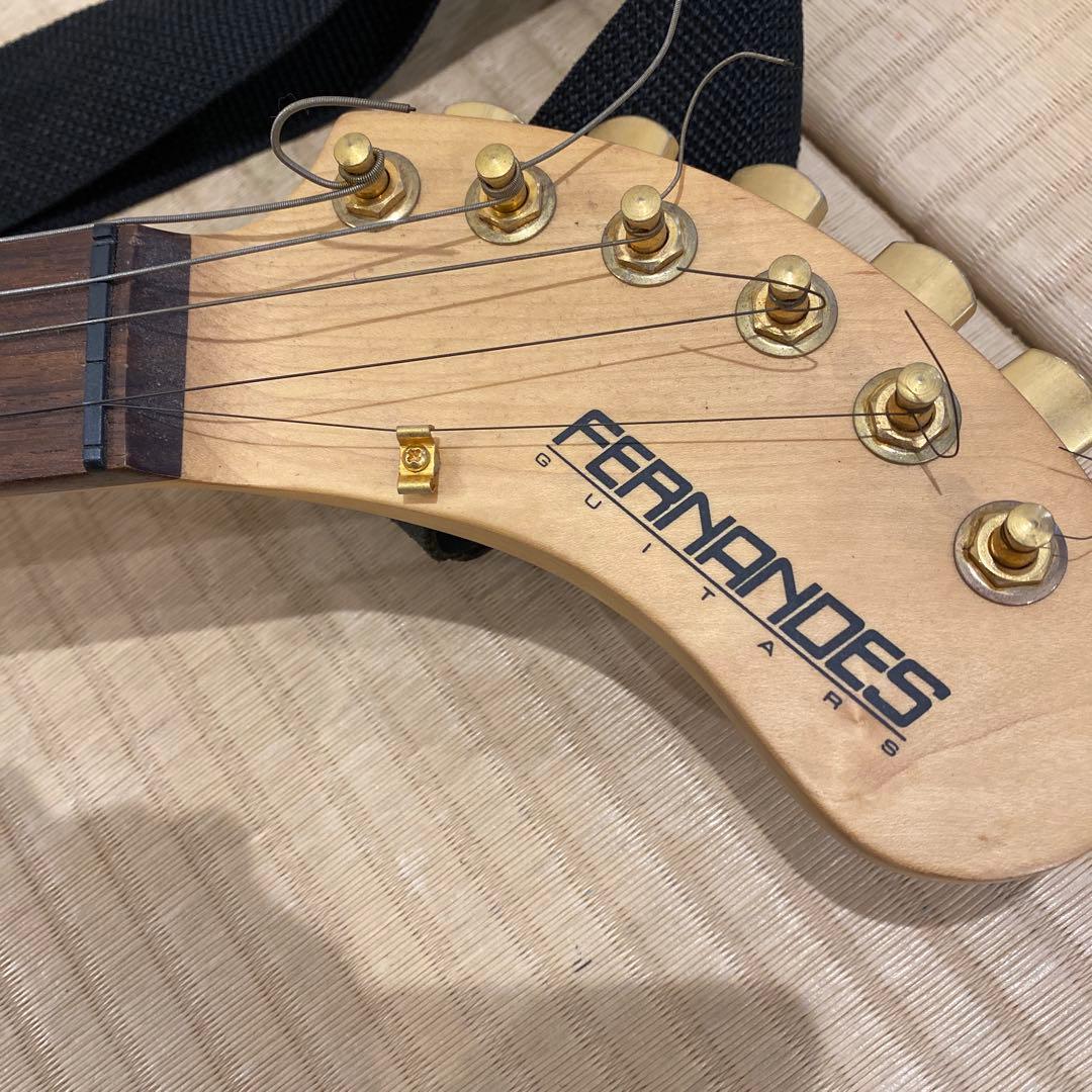 【ジャンク】FERNANDES フェルナンデス　エレキギター ブラウン