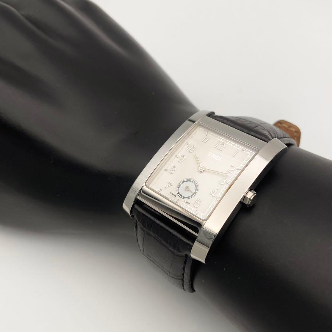 【稼働品】FENDI スクエア クォーツ 腕時計 069-7000G-002