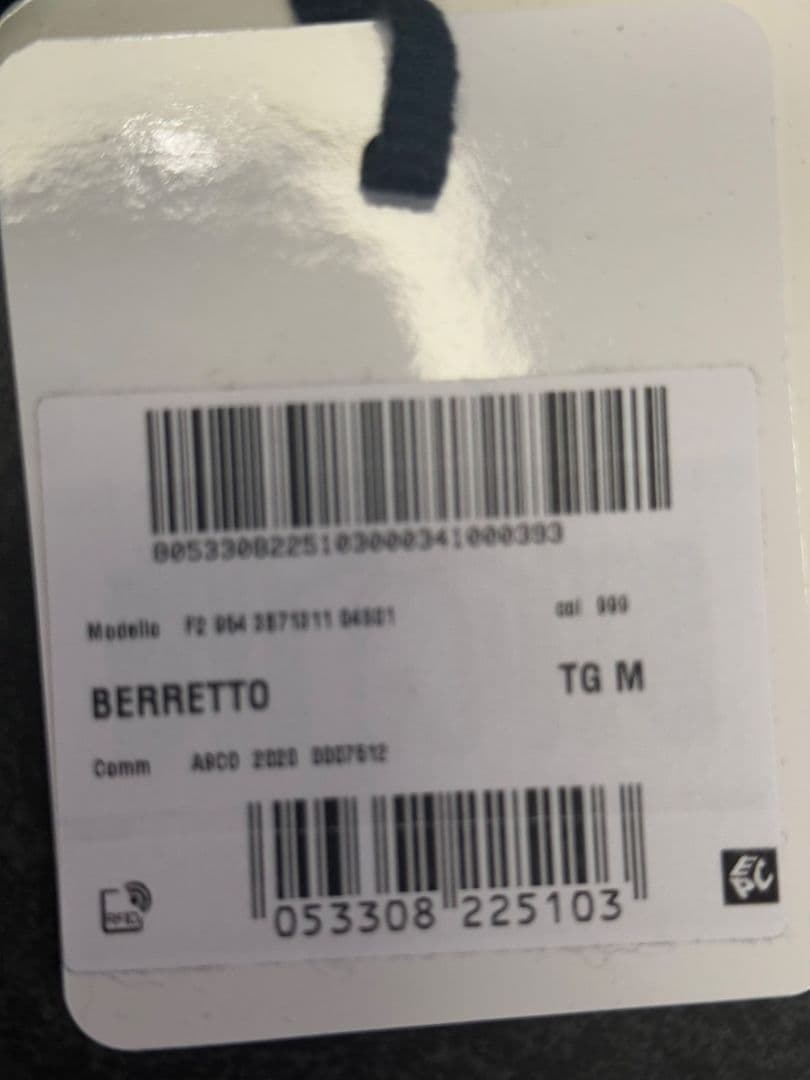 【値下げしました】MONCLER　モンクレール　ニット帽　ブラック　TG M