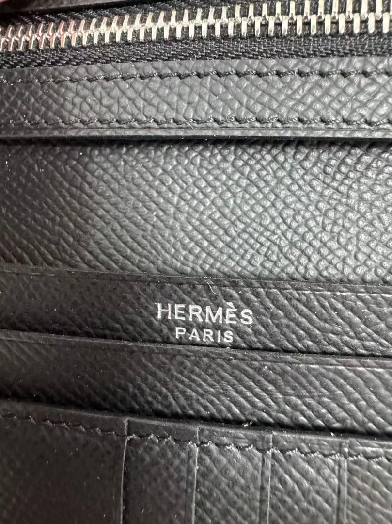 二つ折り財布 ベアンコンパクト ブラック/シルバー金具 エプソン 黒