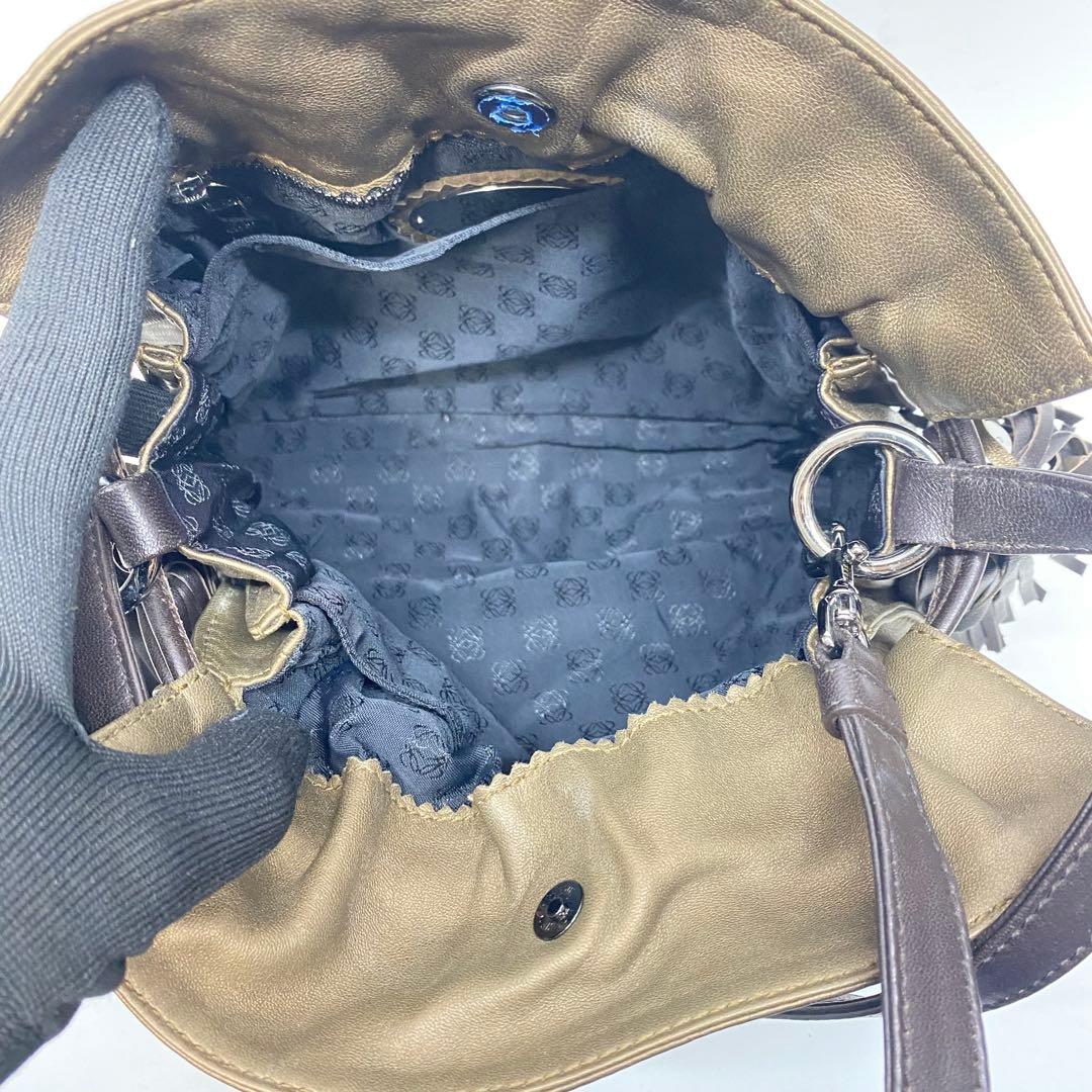 ロエベ フラメンコ ゴールド ショルダーバッグ メタリック タッセル