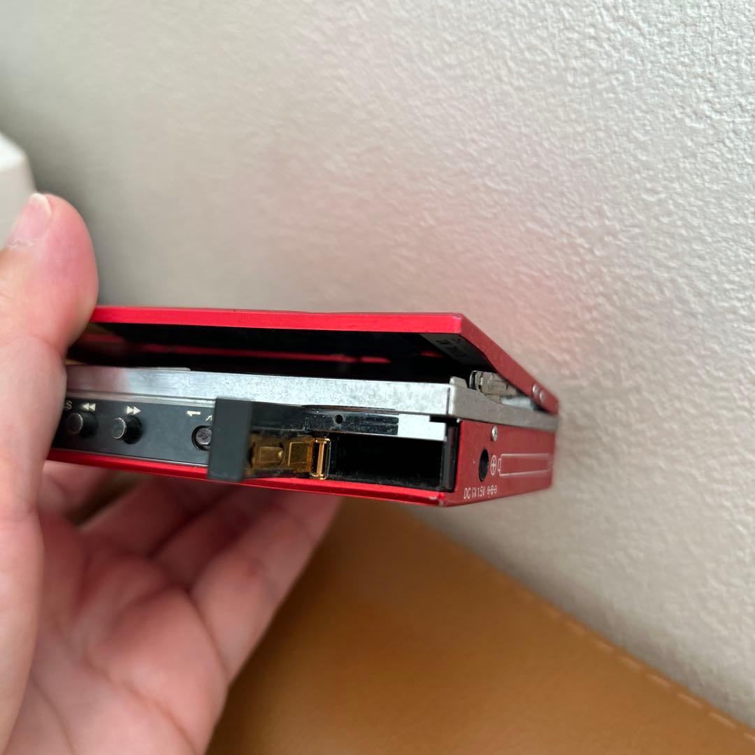 SONY WALKMAN WM-501 ソニー　ウォークマン　レッド　ジャンク