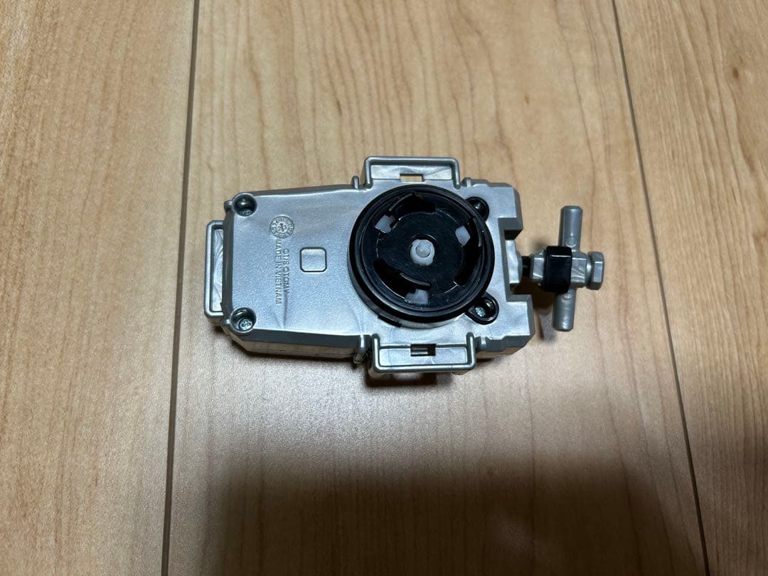 ベイブレードX G2大会準優勝景品 ストリングランチャー シルバー