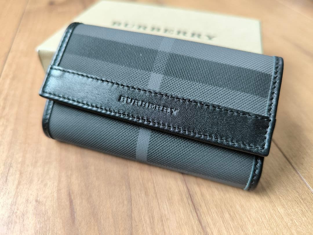 【新品未使用】BURBERRY キーケース