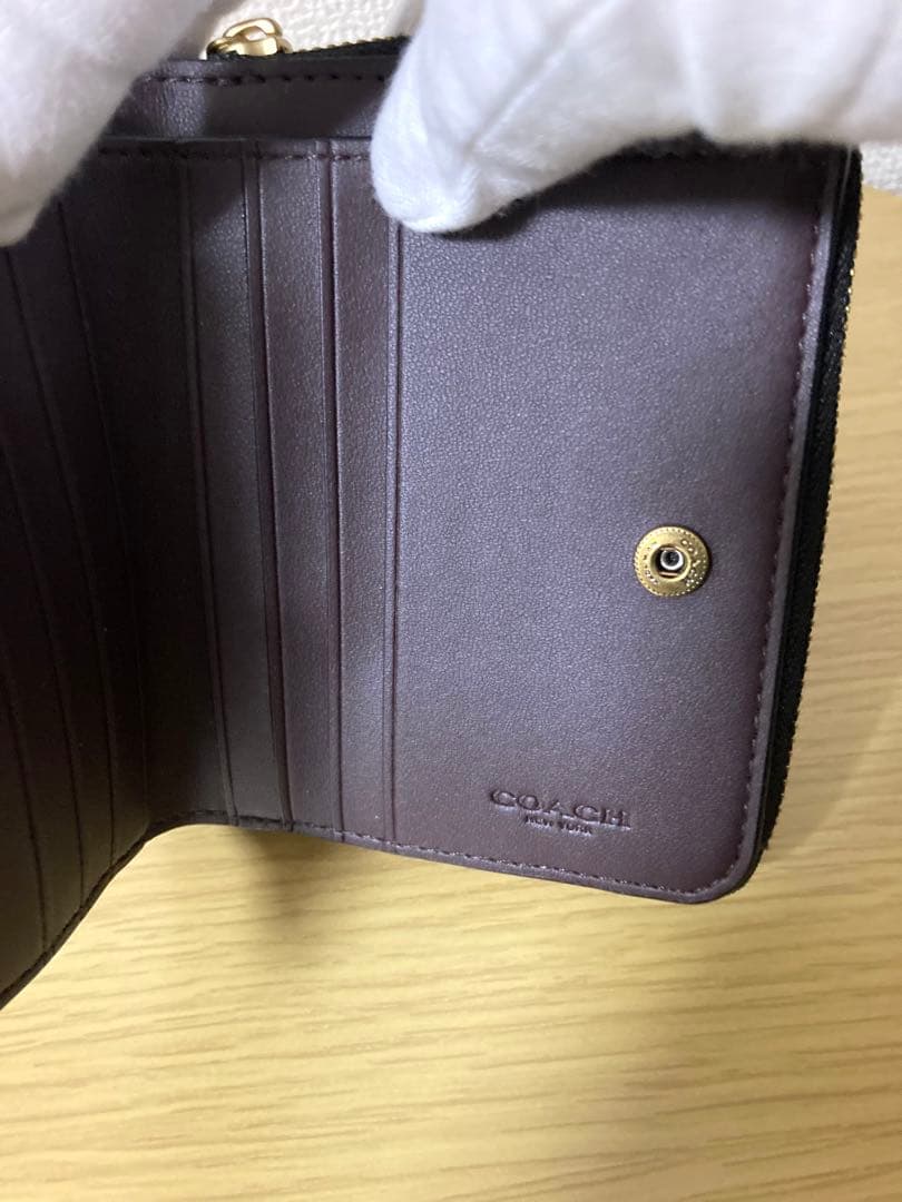 【極美品】COACH ビルフォールドウォレット　　二つ折り財布　ブラック　レザー
