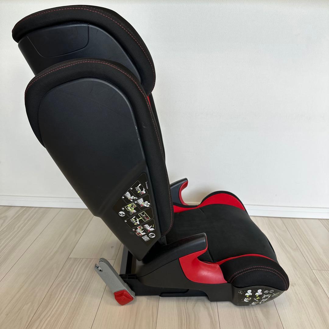 メルセデスAMG 車用チャイルドシート 純正
