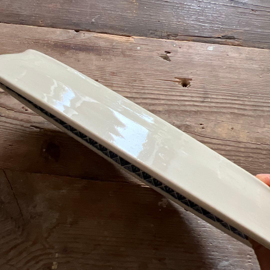 St Amand製 陶器のソープディッシュ フレンチアンティーク ヴィンテージ