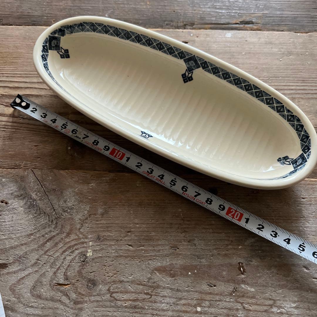 St Amand製 陶器のソープディッシュ フレンチアンティーク ヴィンテージ