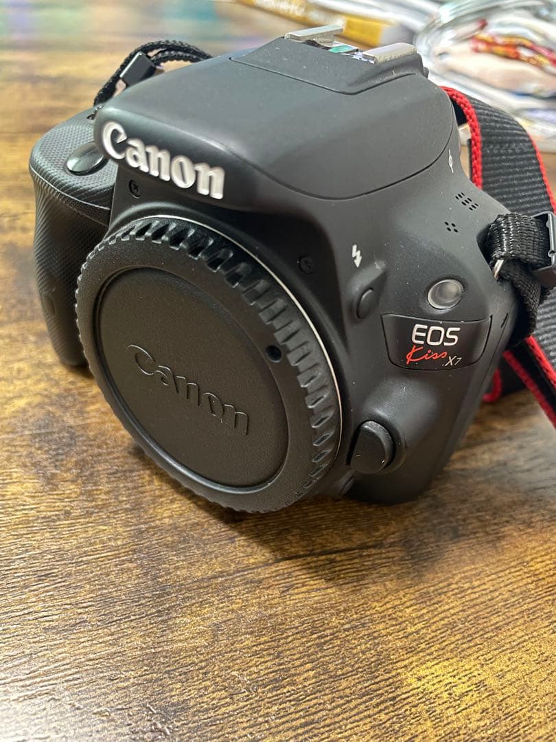 Canon EOS kiss x7 ダブルズームキット