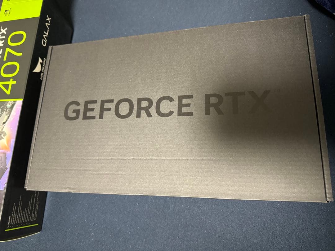 Geforce RTX 4070 12GB 玄人志向　グラフィックボード