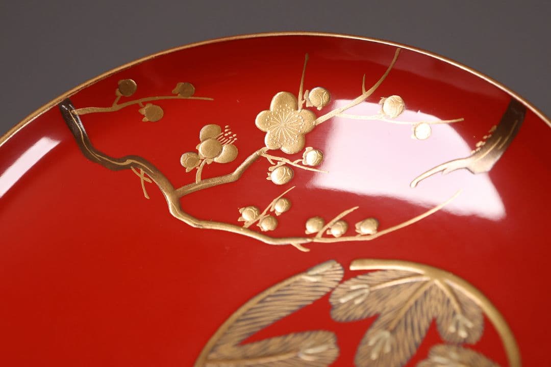 【CM248】時代木製漆器 松竹梅 金蒔絵 朱塗 引盃 五客 木製漆器 小皿 杯