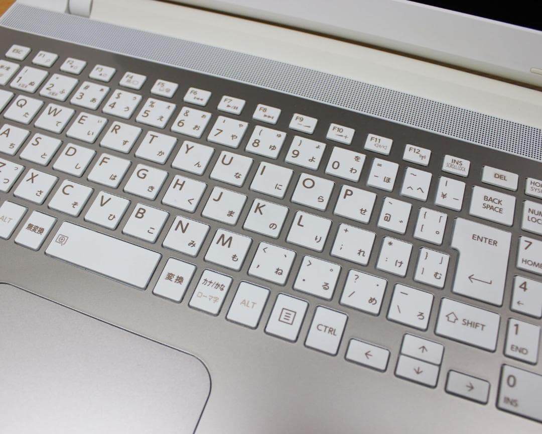 ✨SSD搭載 Core i3✨ メモリ8GB Windows11 オフィス付き