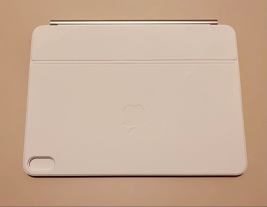 【超美品】Apple マジックキーボード11インチMJQJ3J/A ホワイト　1