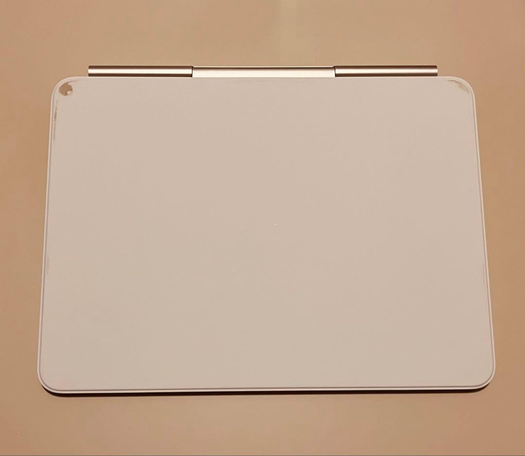 【超美品】Apple マジックキーボード11インチMJQJ3J/A ホワイト　1